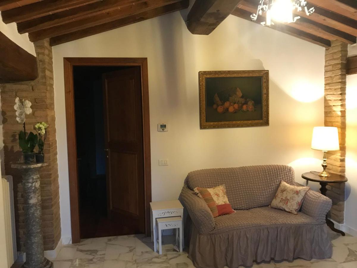 La Perla Tra Gli Ulivi Apartment เซียนา ภายนอก รูปภาพ